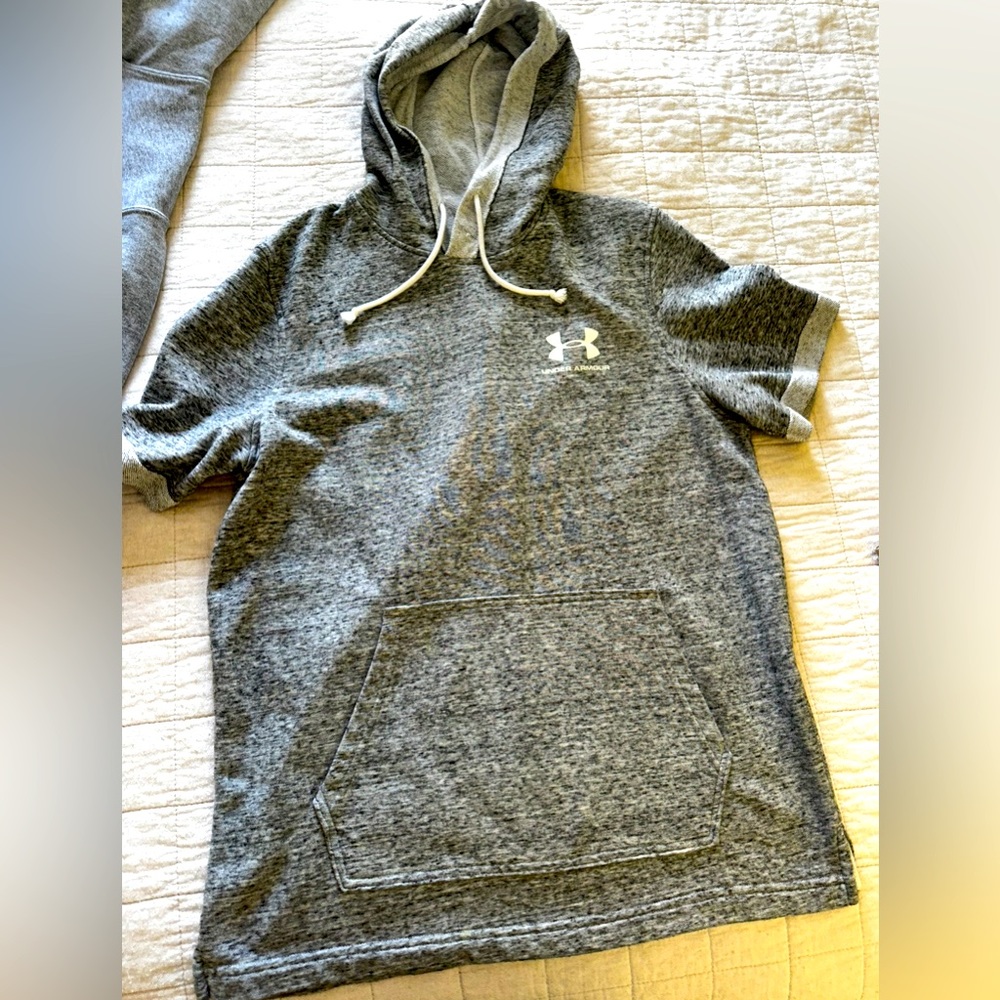 Under Armour short sleeve.  With Hood
